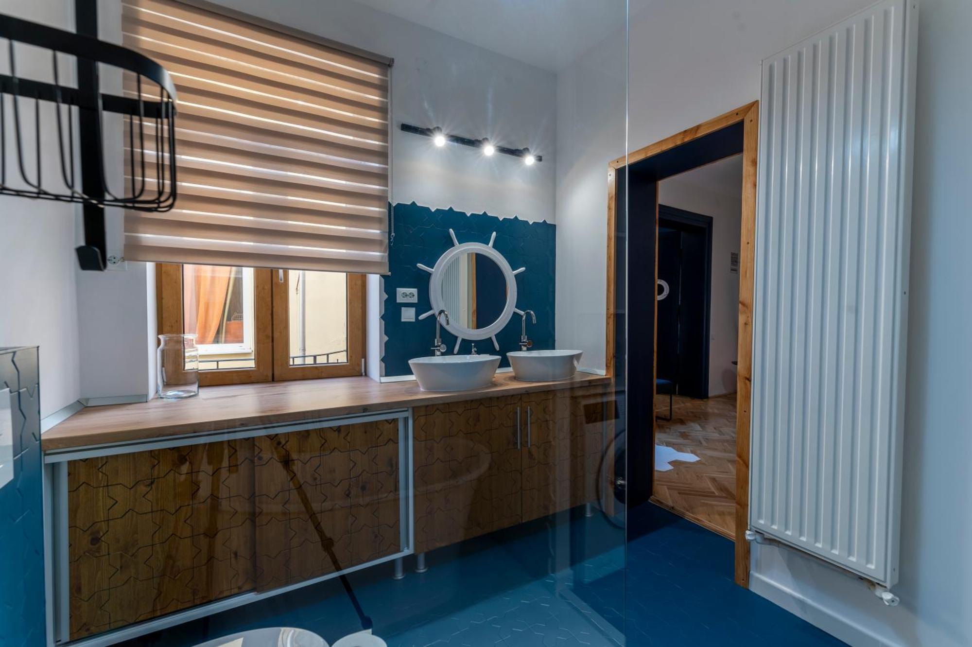 Luxurious Apartment In Old Town - Ultra Central Brașov Exterior foto